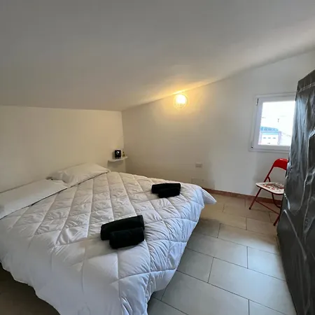 Mordano Apartment Self Check-In - Cvs Guesthouse Daire *