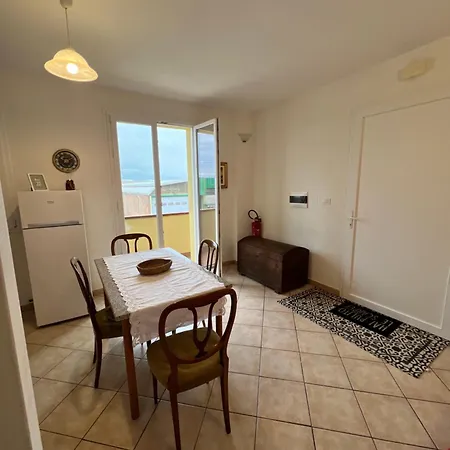 Mordano Apartment Self Check-In - Cvs Guesthouse Daire *