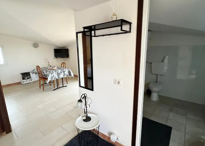 Mordano Apartment Self Check-In - Cvs Guesthouse * Mordano