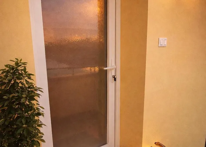 Mordano Apartment Self Check-In - Cvs Guesthouse Mordano